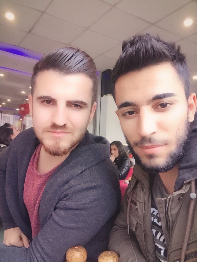 Ve bazen de; seninle konuşmak iyi geldi, diyebileceğin birisi olmalı.

@kerratius 
#Cıvaknas