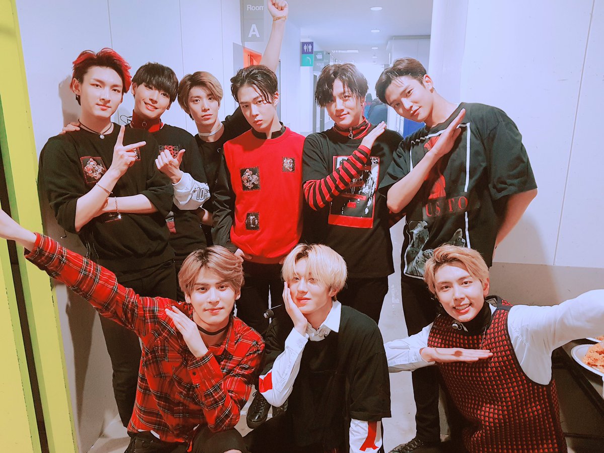 SF9