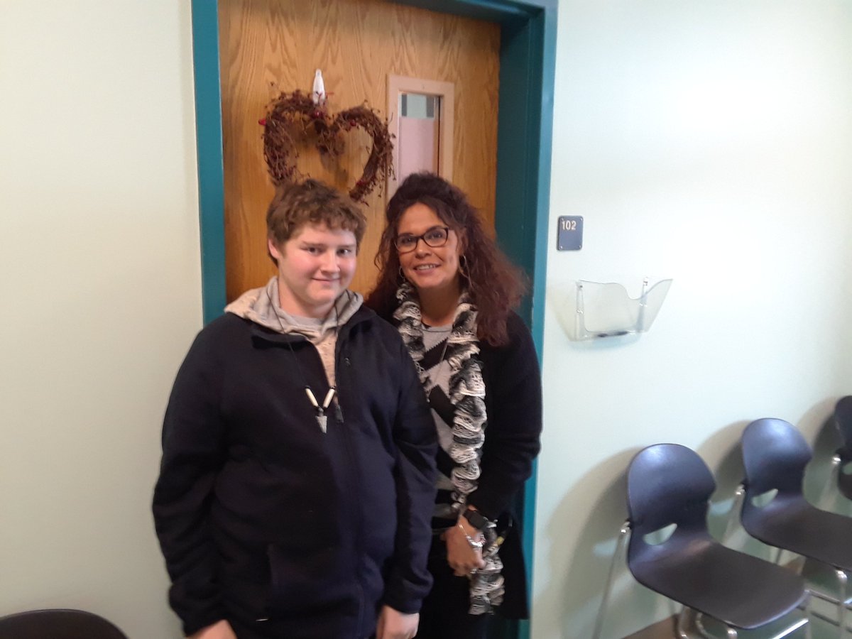 Tks Ms Fernandez <a href="/SouthCountyCC/">South County</a> 4 supporting our EPIC 3 Ss new 2 YOUR campus! <a href="/wynne_tye/">Wynne Tye</a> <a href="/HCPS_PROMISE/">Project PROMISE</a>