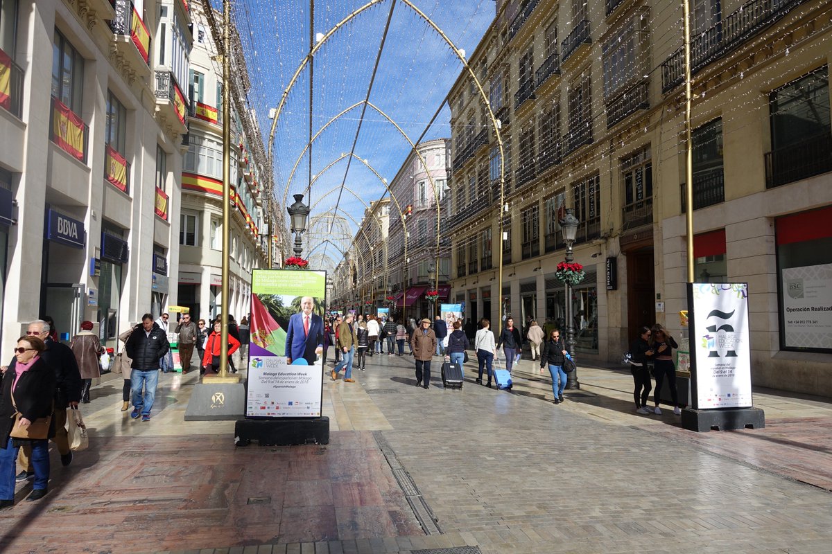 Matthew_STmag's tweet photo. Last week the first Malaga Education Week was held, dovetailed with #STAlpheSpain18, bringing together teachers, school directors, government officials and agents to discuss growth in the Spanish market. See my report - https://t.co/lsactV6bR5 https://t.co/uiMQZ8CEXz