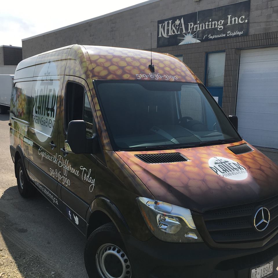KHASolutions's tweet image. Another Van wrapped for @PlattersCaterin #sprinter #Mercedes #wrap #PRINTING #PlattersCatering
