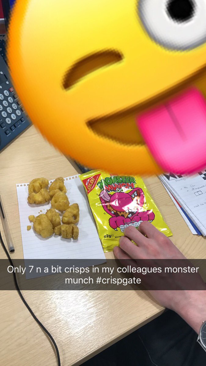 RhondaRaver's tweet photo. #crispgate #walkers #monstermunch #only7andHalfcrisps #wheresthemonsters? https://t.co/nal9TyOk6Z