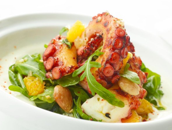 Need plans for the weekend? Here are the 10 hottest new restaurants to check out in #Miami goo.gl/eeZ4RB