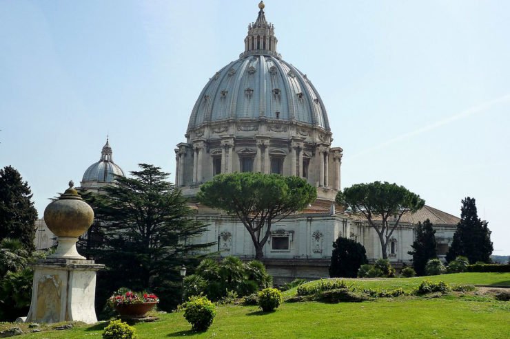 zenititaliano's tweet photo. Mons. Luigi #Testore nominato #Vescovo della diocesi di #Acqui (Italia)
https://t.co/pCaV0UZnqj https://t.co/wTSEBgs2mo