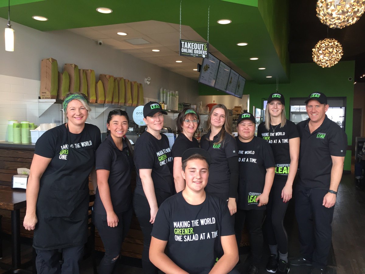 choppedleaf's tweet photo. Fort Saskatchewan gets its own Chopped Leaf βΊοΈβΊοΈ Check us out! #ChoppedLeaf #healthyeats https://t.co/5FHl8TYF5d