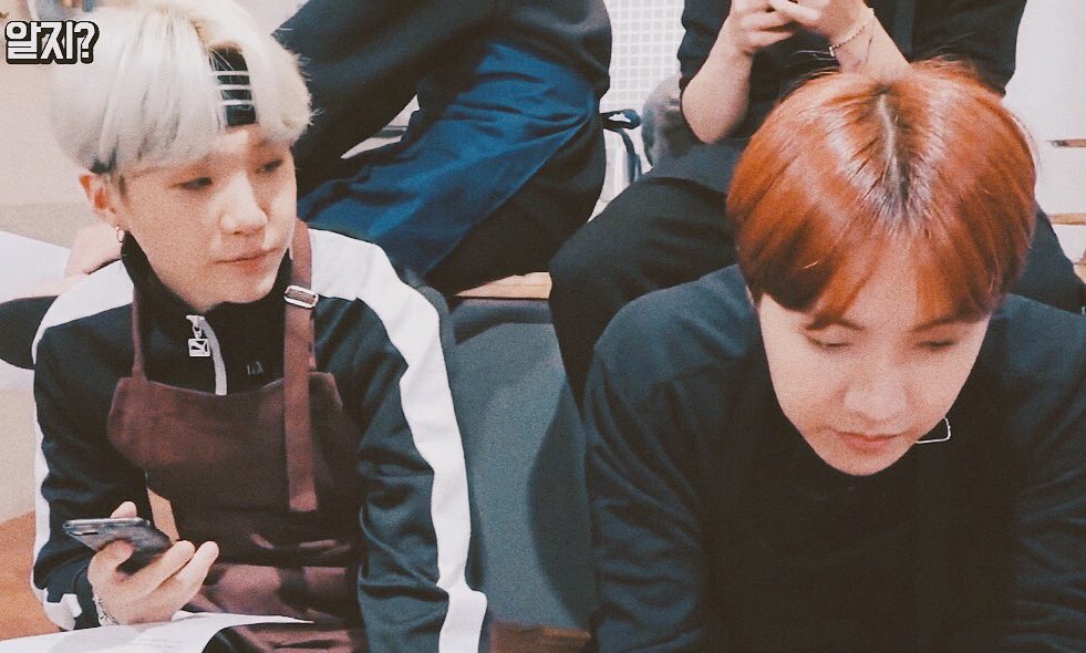 redhoodluv's tweet image. ❤️ ❤️

PIED PIPER 

@BTS_twt #BestFanArmy #BTSARMY #iHearAwards