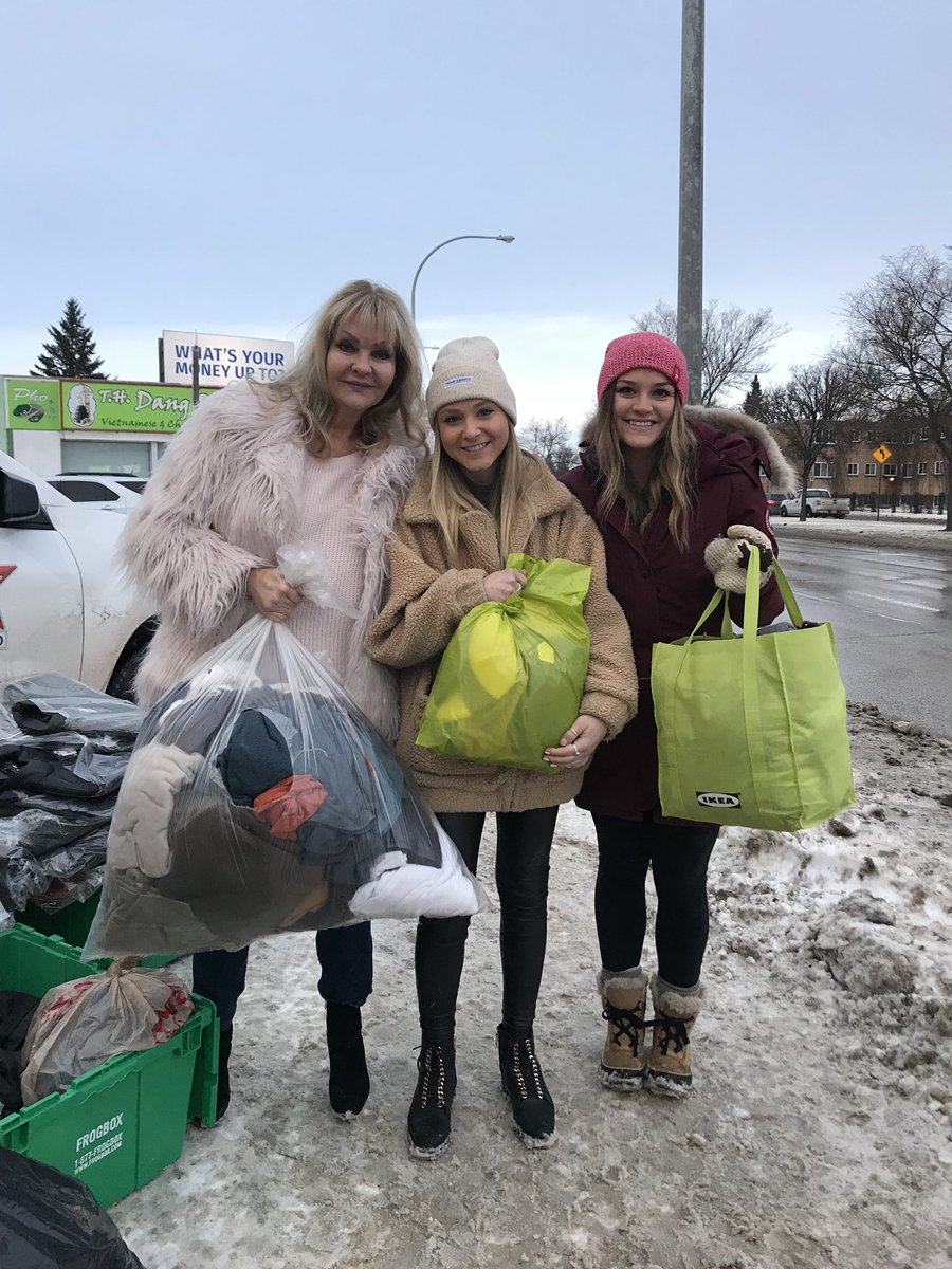 runwaytochange's tweet photo. Awesome haul so far for our friends @MainStProject! Thank you so much Winnipeg! You are awesome! 💜 and a huge shout out to @VirginRadioWPG, @999BOBFM, @AceBurpeeShow, @ChrissyTroy, @lti103 for having us! And @FROGBOX for the boxes! Definitely put to good use! Here until 4 PM! https://t.co/31OMFuNxqL