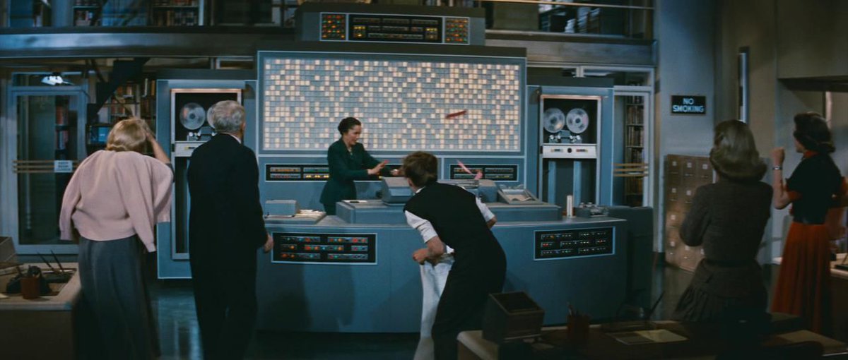 workitect_'s tweet image. La #tecnologia ha rivoluzionato il mondo del lavoro. La sfida delle aziende è quella di far capire ai propri collaboratori i benefici che ne derivano, senza che si diffonda la paura del #cambiamento.
Proprio come succede in questo film degli anni '50. 
Qualcuno lo conosce?