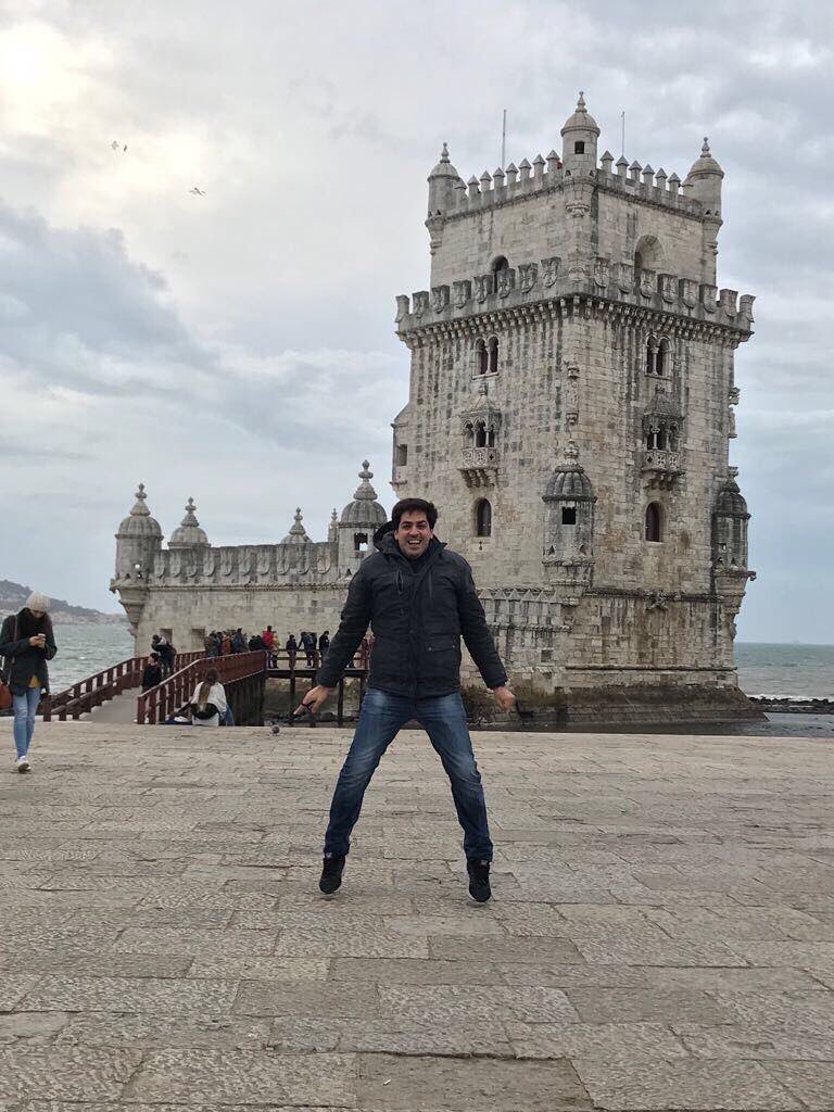 millielmusic's tweet image. #chapter181
19 de Janeiro de 2018 
Ser um cromo da coleção!