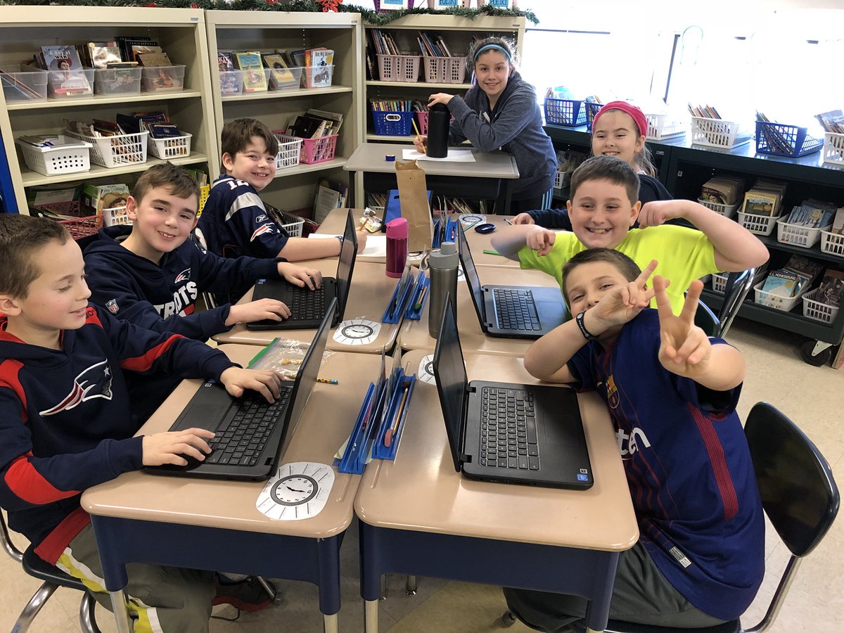 MrsFitz425's tweet photo. Fun Friday with Fitz during recess! https://t.co/oiifeOP8qk