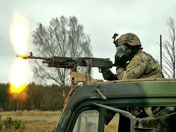 DaggerBDE's tweet photo. #DaggerBDE’s Support Battalion, ‘Lifeline’, sustaining their readiness, training on convoy protection in some of the most challenging conditions. #ReadyNow @21stTSC, @USArmyEurope @USArmyEurope @FORSCOM https://t.co/kLnYJsxqNi