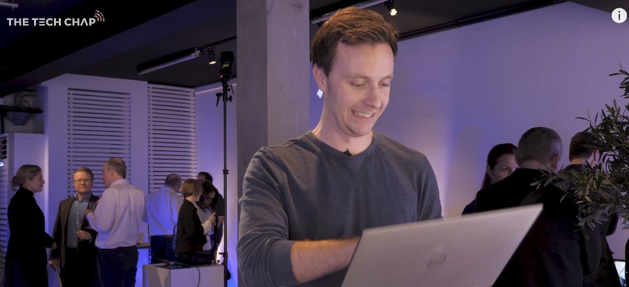 TheTechChap's tweet photo. The face you make when the new Dell XPS 15 2-in-1 crashes mid-video π― https://t.co/8pb6OYs6SJ
#dellxps15 #xps152in1 #laptops #fail #failface #tech #Laptops #video https://t.co/7nPXWgYiPq