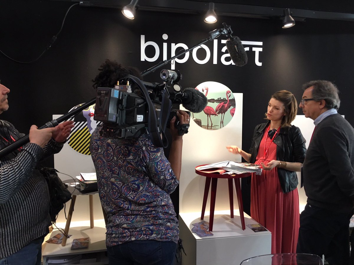 BIPOLART_design's tweet photo. Lancement ce jour de #Bipolart : le 1er décor magnétique interchangeable à volonté. Il est désormais possible de changer de #deco en un clin d’œil 🙂
Avis aux amateurs, Bipolart passe ce soir au 20h de #TF1 ! #Nouveau #design pour la #maison et la #decoration #Nouveautés 2018 https://t.co/rwNZuC95xb