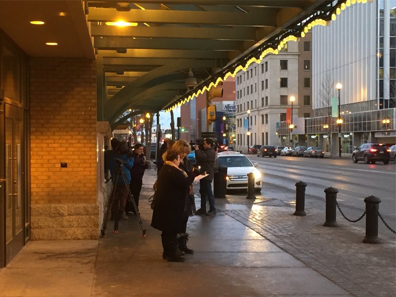 Group Collects Signatures for $15 Minimum Wage dlvr.it/QBy56r https://t.co/87W5019XRr