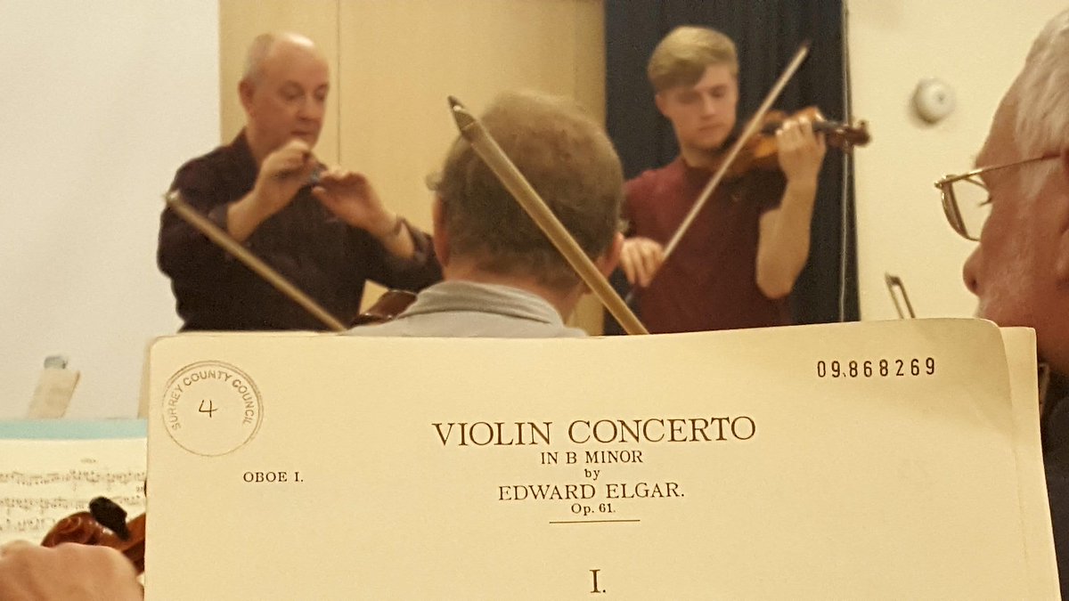 Rehearsals with @clovelljones46 and <a href="/IWSymphony/">IWSO</a> for tomorrow <a href="/MedinaTheatre/">Medina Theatre</a> medinatheatre.co.uk/article/isle-w… #elgar #Shostakovich