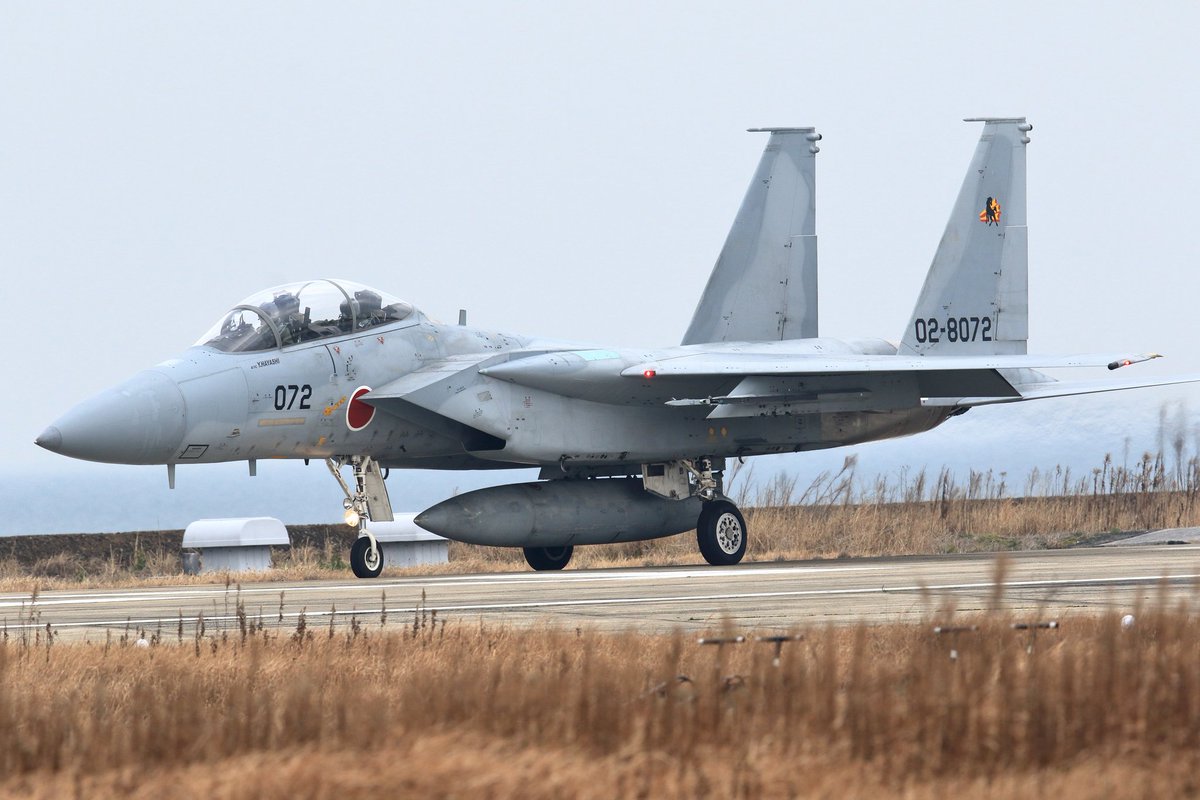 "木曜日の築城基地😇 航空自衛隊初の女性戦闘機パイロット👧🅿️ まさか築…" - @abebe_0806, しんや ... - 1200 x 800 jpeg 124kB