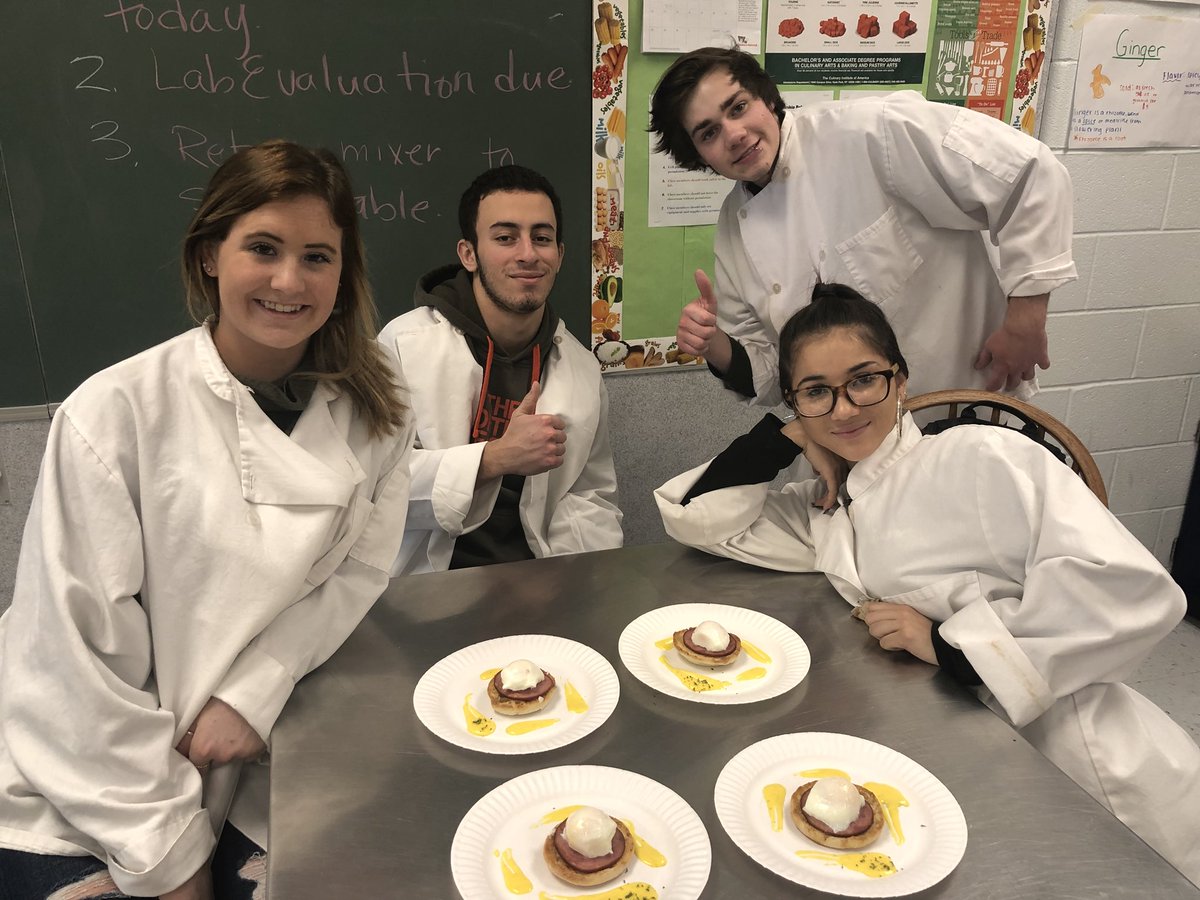 DrBHOHS's tweet photo. #HOHSCulinary students made Hollandaise sauce for the first time today and used it in Eggs Benedict. #MDProstart #Prostart https://t.co/I7lbeV38Jk