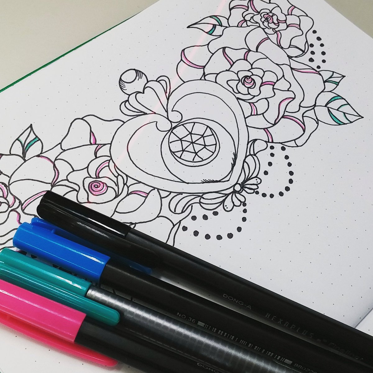 Yolinator's tweet photo. Next week's spread, work in progress #sailormoon #bulletjournal #bujoinspiration #bujo #bujoweeklyspread #sharpieart #sharpieartist #sharpie #art #artjournal #linedrawing #lineart https://t.co/GHauDTNnAn