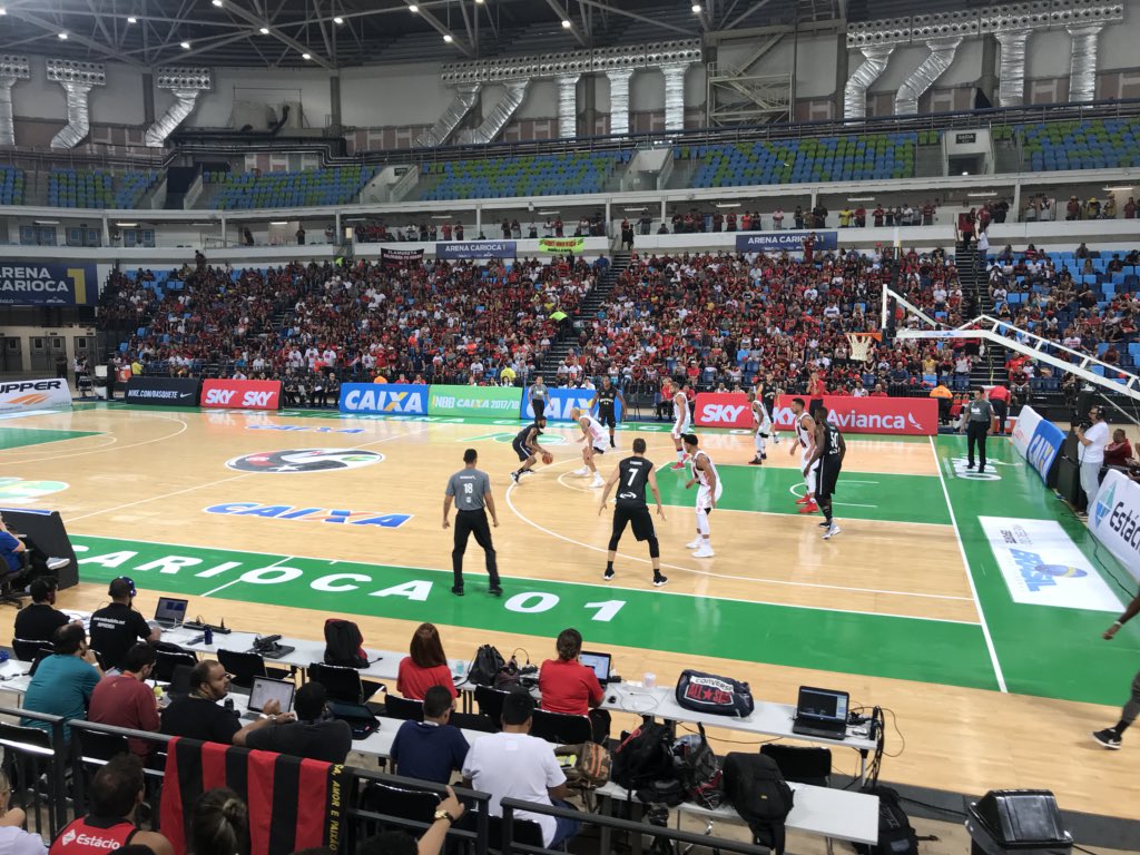 Rodrigo07934716's tweet photo. Vamos que vamos Mengão!!!! Vai pra cima deles MENGO!!!! TMJ @04Marcelinho @Olivinha16 @VAREJAOANDERSON @TimeFlamengo @netobasket @markim1121 #FlaBasquete #NBBnoTwitter #thinkseg https://t.co/UMdgoIgtw0