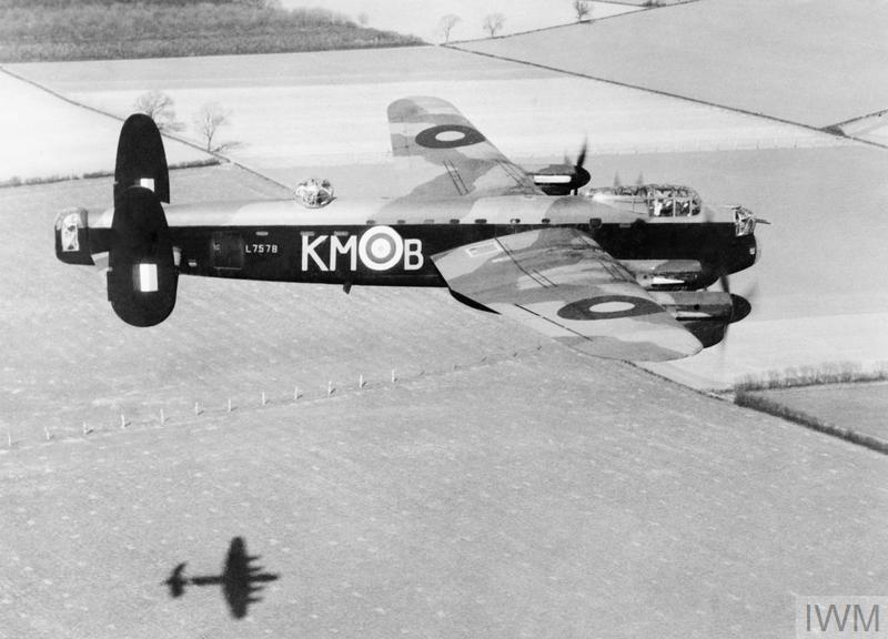 CharlesMcCain's tweet photo. #ww2 #IWM #Avro #Lancaster #bomber Mk I of No.44 #RAF #Rhodesia Squadron, 14 April 1942, while practising for the daylight, low-level attack on the #MANdiesel  engineering works at #Augsburg which took place three days later on 17  April. https://t.co/8zpuk8lJWK
