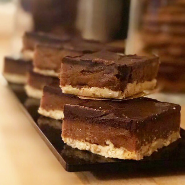 Coffee Lab UK (@coffeelabuk1) on Twitter photo Check out these amazing coconut millionaires made by our sister company <a href="/chocolatelab_uk/">ChocolateLabUk</a> they are now available in Winchester....they taste incredible! Oh & they are VEGAN friendly too π
.
#cafe #food #vegan #coffee #coffeelabuk #barista #cake #coconut #cafeculture #treat #sweet Check out these amazing coconut millionaires made by our sister company <a href="/chocolatelab_uk/">ChocolateLabUk</a> they are now available in Winchester....they taste incredible! Oh & they are VEGAN friendly too π
.
#cafe #food #vegan #coffee #coffeelabuk #barista #cake #coconut #cafeculture #treat #sweet