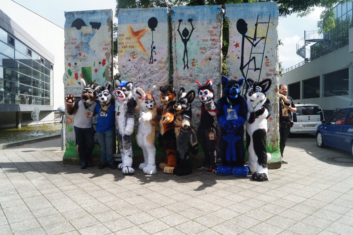 so it happens to be another #FursuitFriday. I was doing more photo sorting and I stumbled across this one. the karelia fursuiters outside before the motorfurs event. <a href="/TheKarelia/">TheKareliaFursuits 🔜 NFC</a> I look foreword to help out with more photos.. feel free to tag other suiters