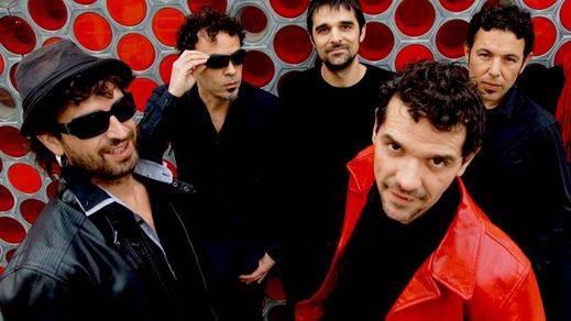 📻  #NowPlaying - <a href="/MorositoMusica/">Morosito</a> - Son de la Calle
 #CasaBabylon a @iCatfm <a href="/vibracom/">Vibra Comunicació</a> 🔥 Especial el millor de la Rumba Catalana 🔥 <a href="/forcatrumba/">FORCAT</a> <a href="/rumbacatalana/">Rumba Catalana</a> ➡️  ccma.cat/catradio/casa-…
