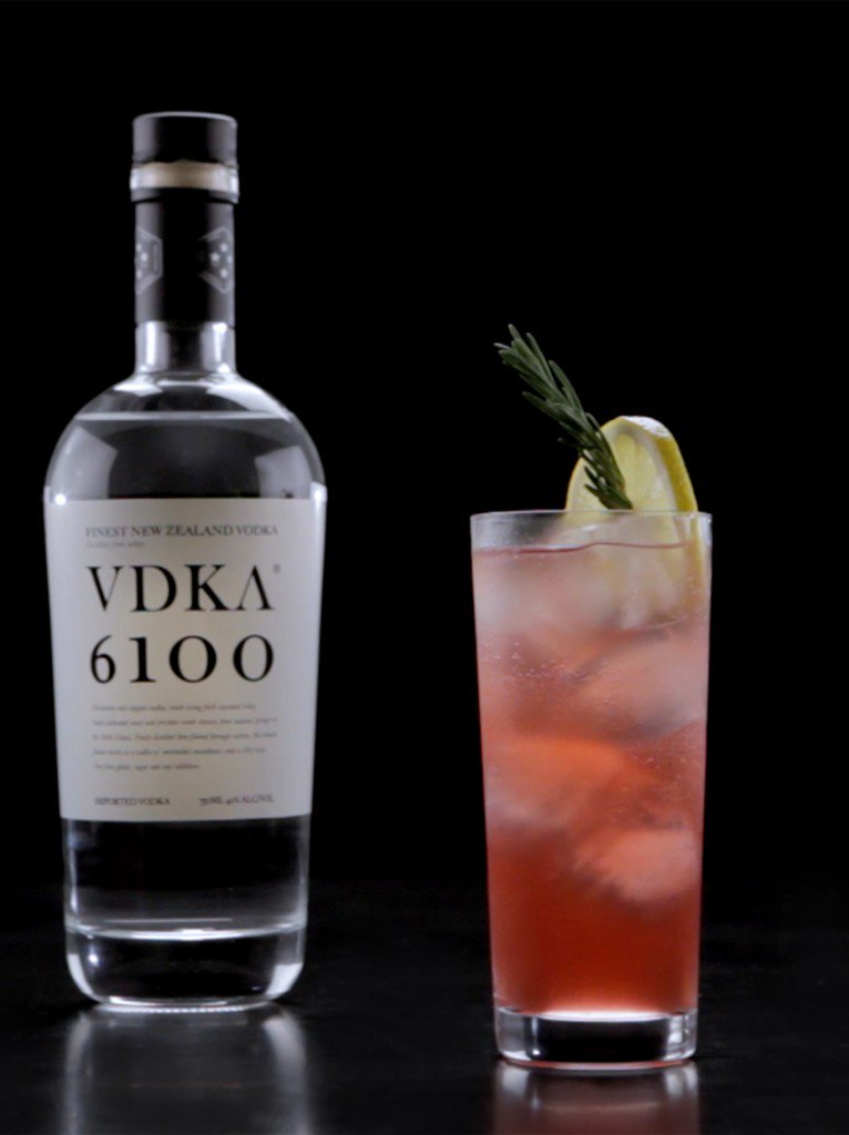 🙏 Thanks <a href="/InsideHook/">InsideHook</a> for the shoutout! #VDKA6100 is "one that’ll please the masses and the drinking snobs." 🍸 
insidehook.com/nation/staff-p…