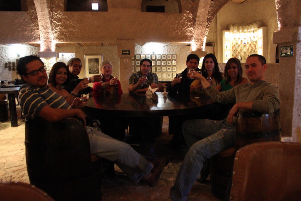 Te Esperamos en TABERNA DEL COFRADE #Food #foodie #cofradia360 #Tequilapueblomagico #tequilacofradia #Cofradia360 Algo mas que Tequila.... <a href="/haciendasycason/">Haciendas y Casonas</a> <a href="/CRTequila/">C.R. Tequila</a> <a href="/tequilatourism/">Tequila Tourism</a> <a href="/mxtequilatours/">mexicotequilatours</a> <a href="/JaliscoEsMexico/">Jalisco Es México</a> <a href="/Setujal/">Sec Turismo Jalisco</a> <a href="/stereotrotamund/">erick larios</a>