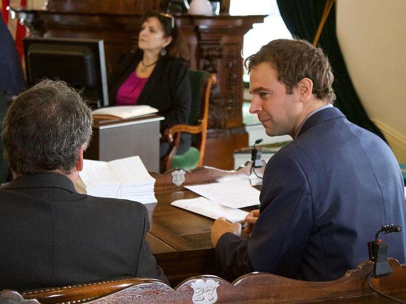 LISTEN: With Session Underway, Senate President Tim Ashe Outlines Priorities dlvr.it/QBwvVN https://t.co/oVXYHp3GDL