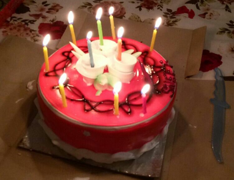 Riya8528's tweet photo. Feeling happy😍 https://t.co/q0R4APkUx9