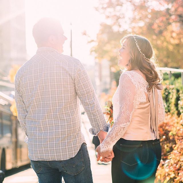 Nikonandy's tweet photo. Elopements downtown are some of my most fun days, especially with the most amazing people! Things we did: All the inappropriate jokes. Drank Champs in a city park while cleverly dodging the Seattle bike police. Experiencing wedding vows with the closest of friends and family… https://t.co/0yu8wUPaKW
