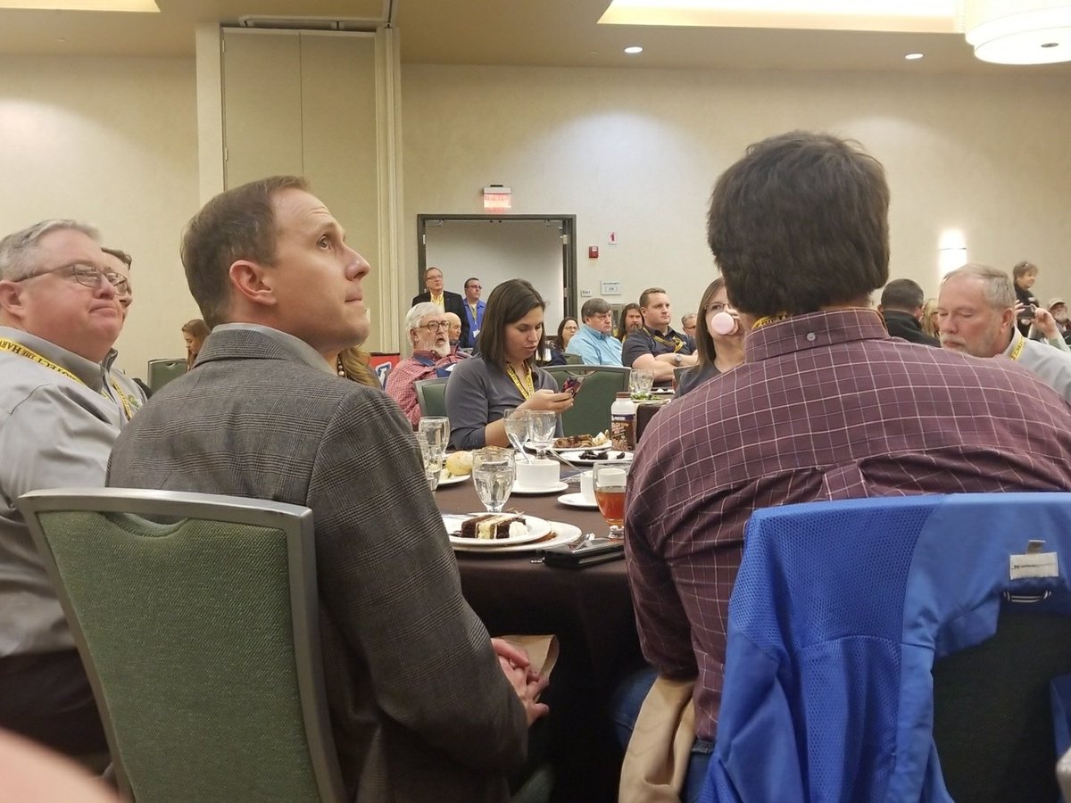 chrischinn's tweet photo. Over 400 dairymen/women are gathered at the Heart of America Dairy Expo in Springfield. @MoAgriculture leaders are here today to #ReachMore and connect with the people we serve. https://t.co/eJ8Dt40sHA