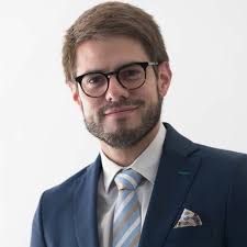 lahistoriaec's tweet photo. Felipe Rodríguez, abogado de la Comisión Anticorrupción e hijo de su integrante, Jorge Rodríguez, es el abogado defensor del fiscal Carlos Baca en la investigación que por peculado le abrió la fiscal subrogante Thania Moreno. https://t.co/BANu8YYJhW