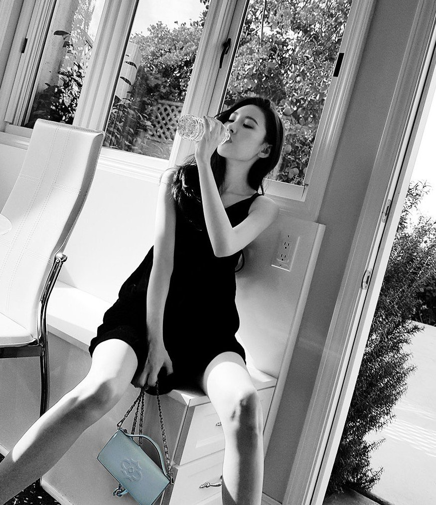 SUNMIfied on Twitter: "#Sunmi for Oryany Korea #선미 #주인공 #Heroine…