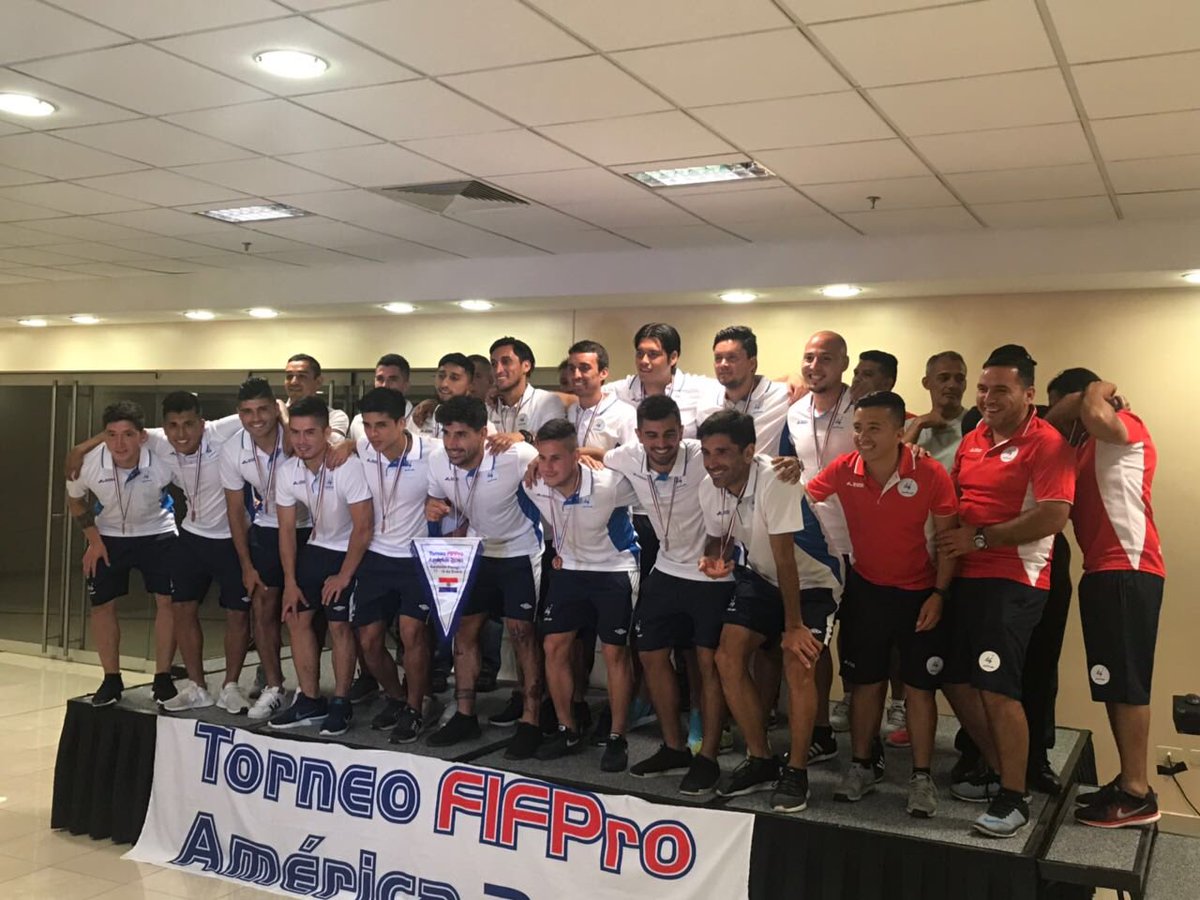 sifup's tweet photo. La Roja del Sifup, tras el tercer lugar en Paraguay: “fuimos el equipo que más propuso” https://t.co/xtsAXJLMUq https://t.co/o2HpeotnbZ