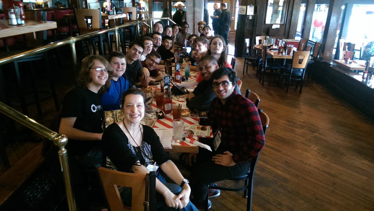 KristiAdams146's tweet image. Out to lunch then it&apos;s back to the hotel to prep for tonight. We&apos;ll try to send one more update before we go on, but in case we can&apos;t enjoy the show tonight! #calidude #doitforcali @NHS_Chorus