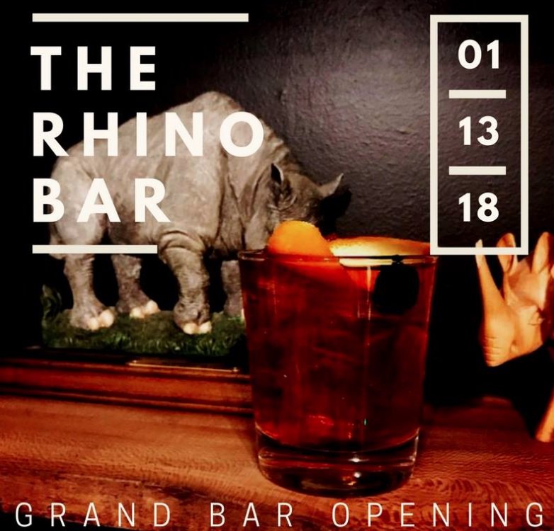 ByrnesPizza's tweet photo. Pop in for the @IU_Basketball game tonight @RhinoBarIndy and enjoy our #LOCALINDY @HotelTangoIndy @TritonBrewing @MetazoaBrewing @FountainSqrBrew @QuaffONBrewing @kincaidsMeats or maybe even @GomezBBQ sandwich. @Butler_Tark @MeridianKessler https://t.co/VjsjAFYfrg