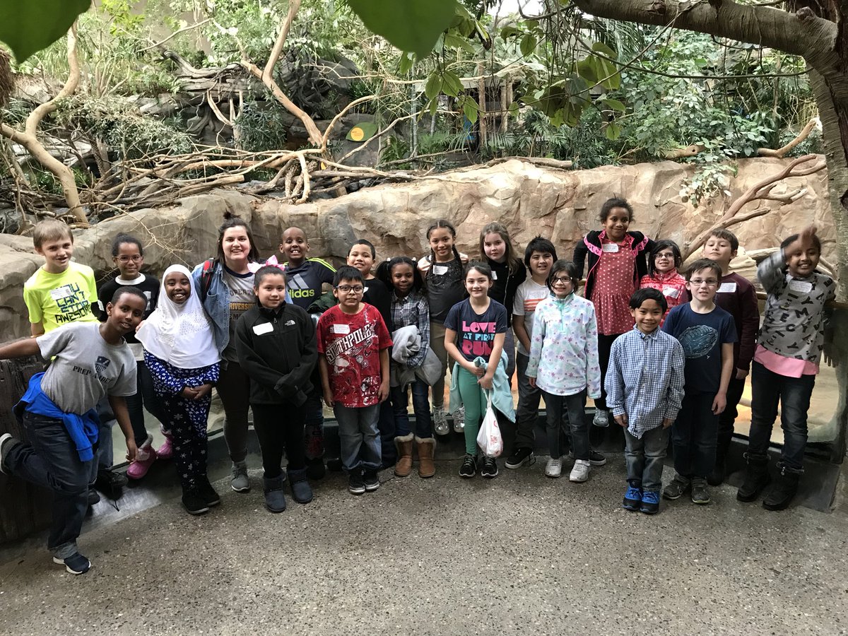 MsLarsonOtters's tweet photo. Amazing day of 3rd grade at the Minnesota Zoo! We even saw some river otters! #GoOtters https://t.co/xy3fh6MMhj