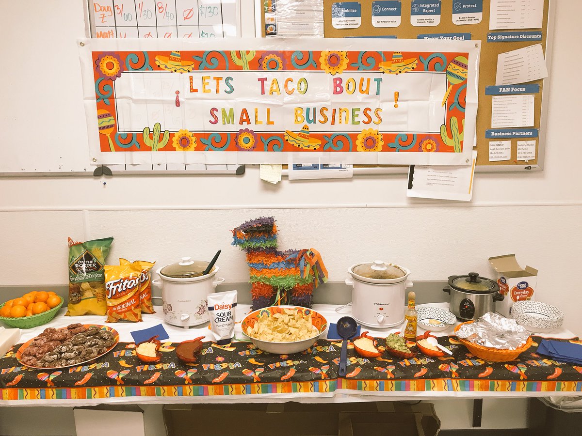 Awaggs22's tweet photo. Another successful #BizTacoParty In Chesterfield Valley! This team CRUshed their business targets in December and finished as the #1 Small Biz Retail Team!
@TonyMokry โ NANA says Hi! ๐
#NachoAverageTeam #STL #LetsTacoBoutSmallBiz #BossCRU #MidStatesProud https://t.co/fhlXfvcTnf