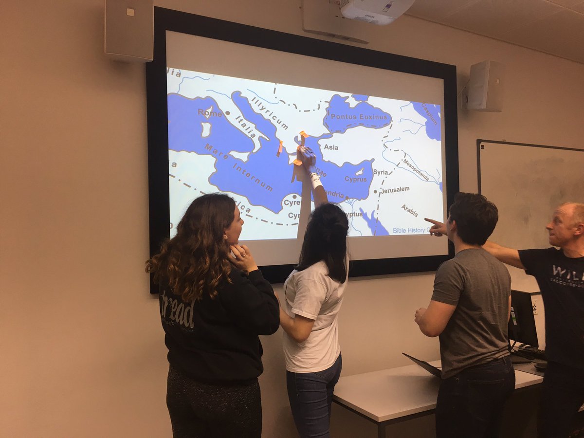 EHCU's tweet photo. It was great to see everyone last night! 
We had a great time at our first CU Central meeting of 2018🎉

We look forward to doing it all again next week- see you there 😊 https://t.co/3f2dGV7cHn