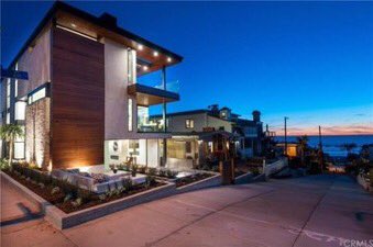 DailyHousePorn's tweet photo. Open concept 👀🔥 https://t.co/BpMrSWKMdt