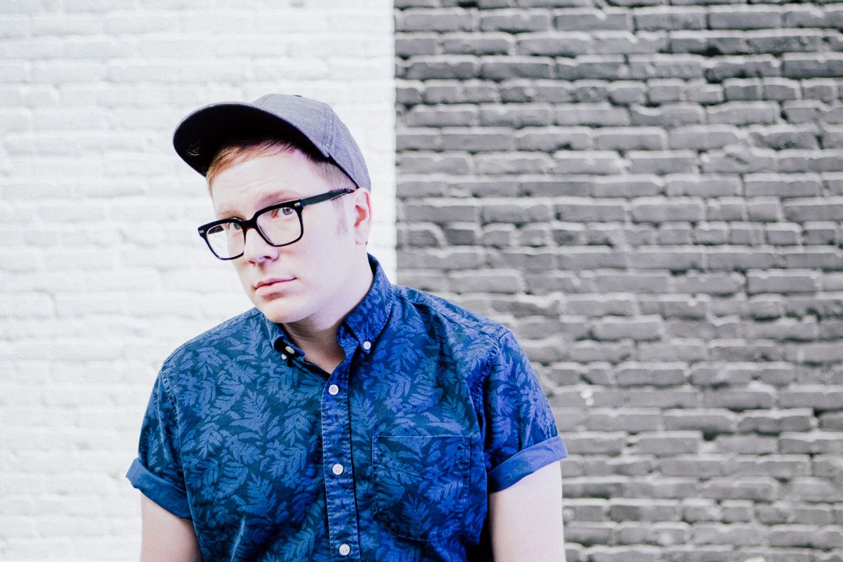 PStumpTurkey's tweet photo. Patrick Stump-Upset,Ocak 2018 https://t.co/CL01uPNnEf