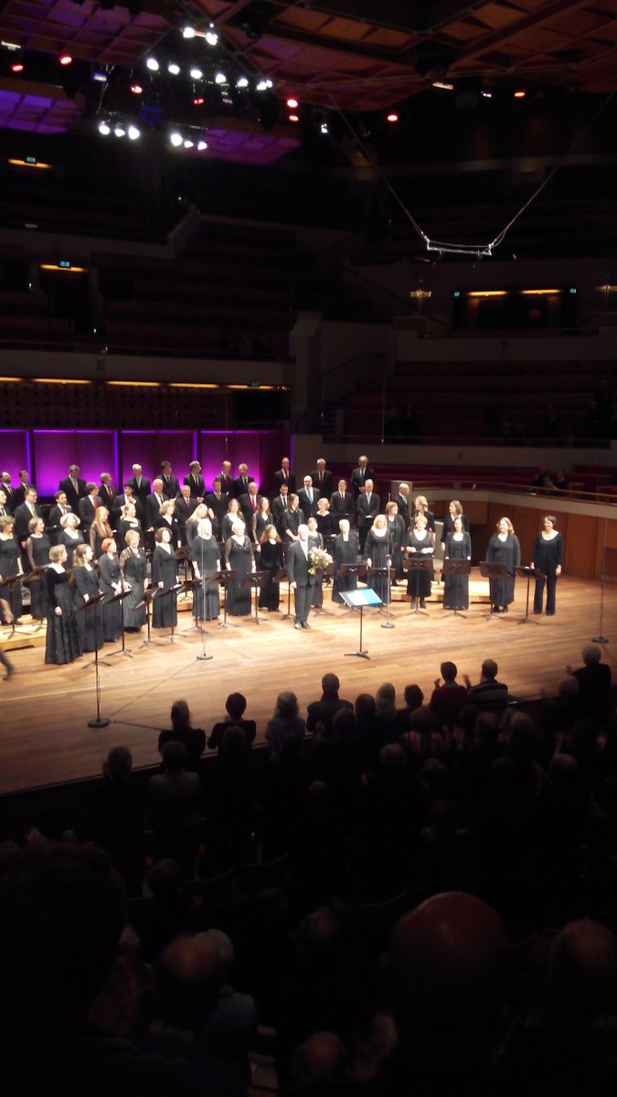 tdrks's tweet photo. That was a heavenly version of Adagietto Mahler/Gottwald by @grootomroepkoor conducted by #MarcusCreed https://t.co/M1hXS9TNJk