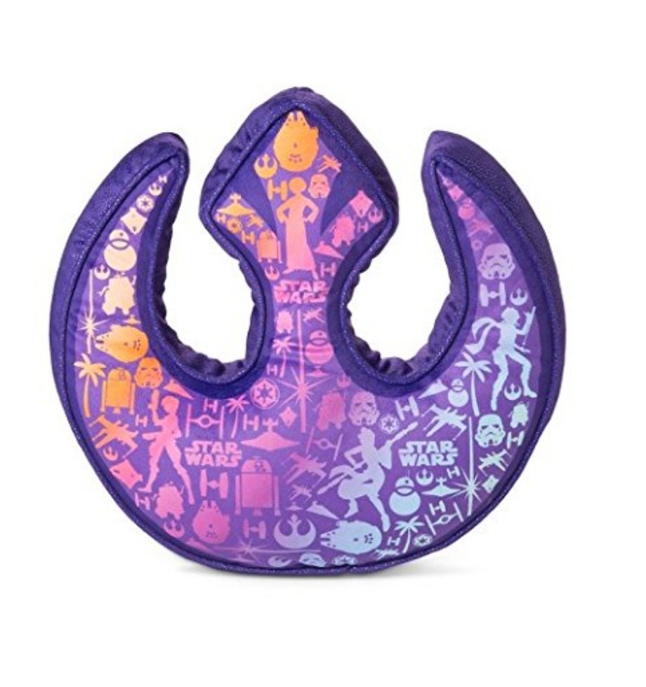 GhostAmidala's tweet image. Admin got a new car yesterday (after 2 years of not having one) A porg plush &amp;amp; this pillow from Forces of Destiny have been ordered (gotta keep the passengers comfy, after all *[not really, I needed an excuse to buy that pillow]*). Now to order some decals!