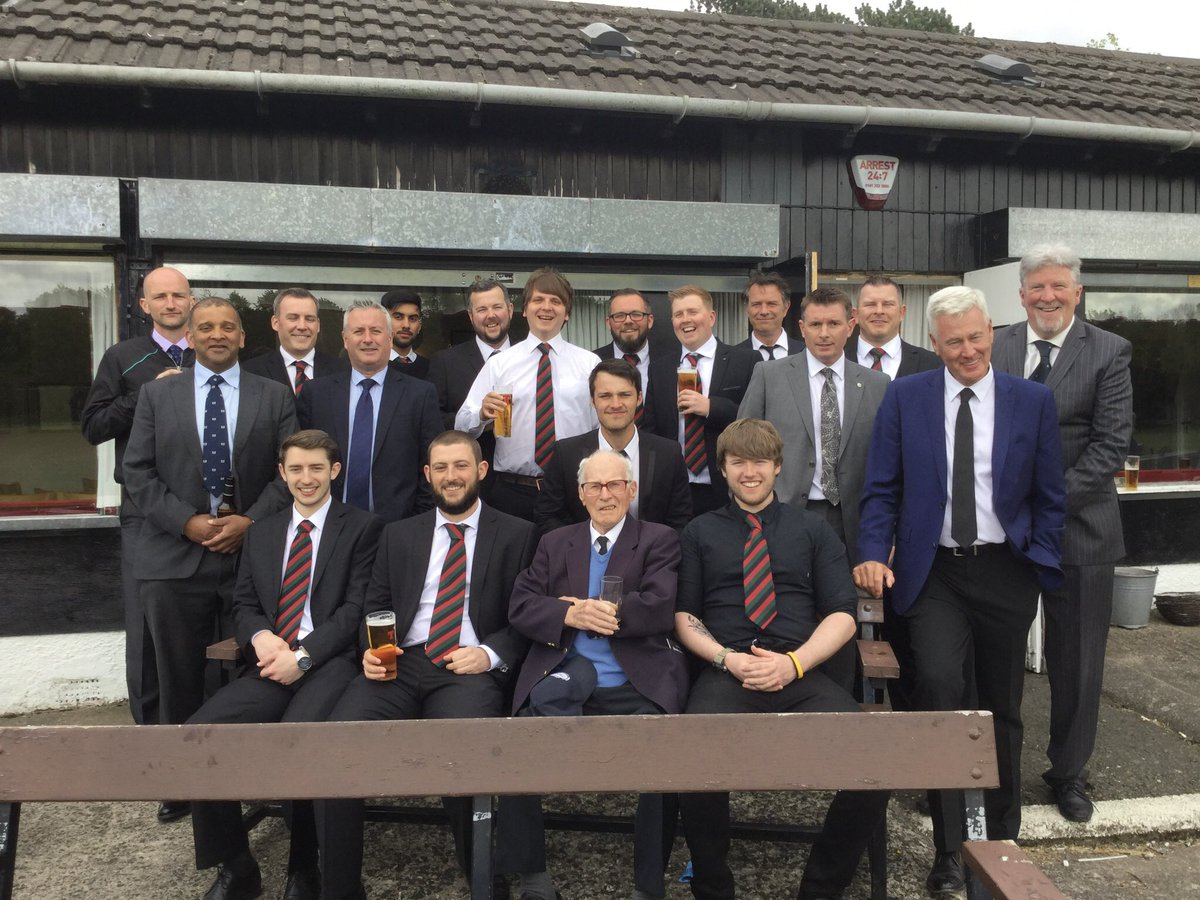 ScottyCricket's tweet photo. Preparation at @FerguslieCC ? Smiling faces when toasting the life of #SandyStrang #Strangalang #legend #ScottishCupLegend There are three guys over 60 in that picture and I look look like one of them
@WDCUcricket @StewartGilmour1 @weirbuddie https://t.co/e4HnLNHQ2Z