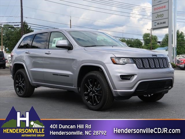 HendersonAuto's tweet image. Tackle nearly any terrain or track in a new @Jeep Grand Cherokee. ow.ly/Bg4930hJ7Fr