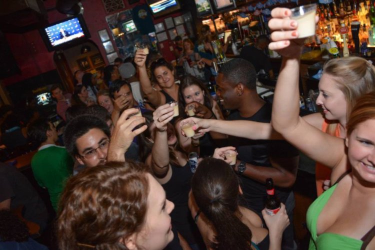 SidebarATL's tweet image. Start your weekend the right way -- at our place!