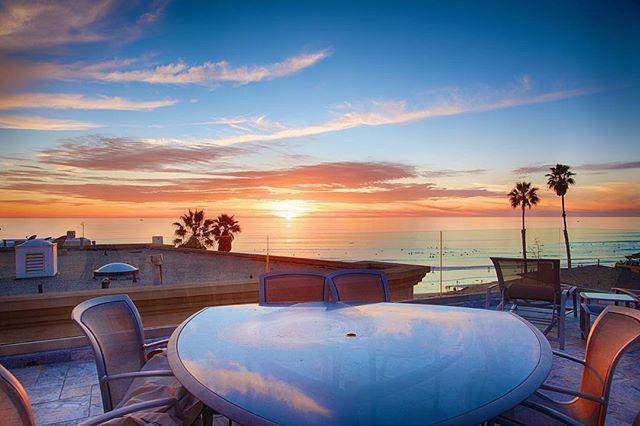Kicking off the weekend with an exciting new listing that will hit the market Monday! 4928 Crystal Drive has the “Coastal Trifecta.” ▶️ 4928Crystal.com #TeamCairncross #SanDiego #RealEstate ift.tt/2DisTjr