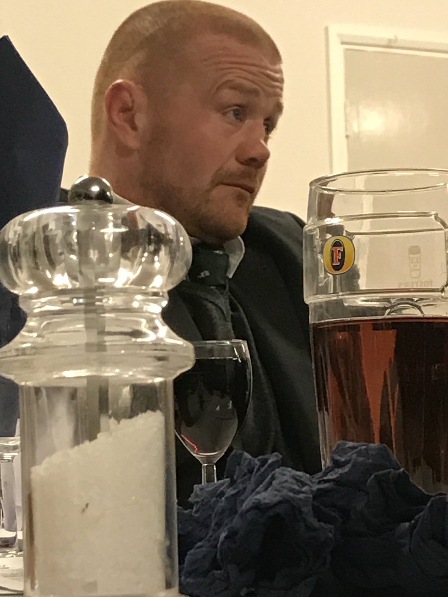 stef9lieb's tweet image. Mr @hertsrugby @MACCA_BWE #2pintsin